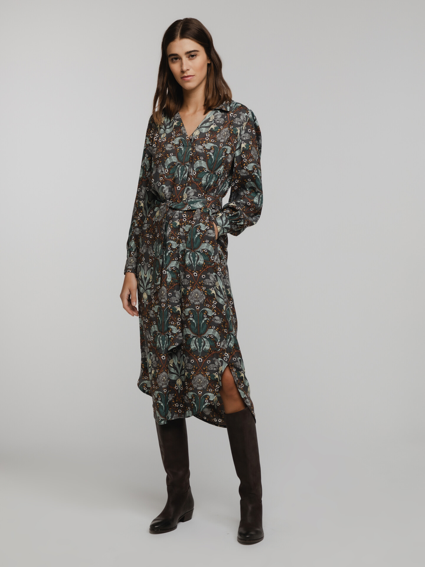 Detailansicht von Maxi-Hemdblusenkleid von MOS MOSH