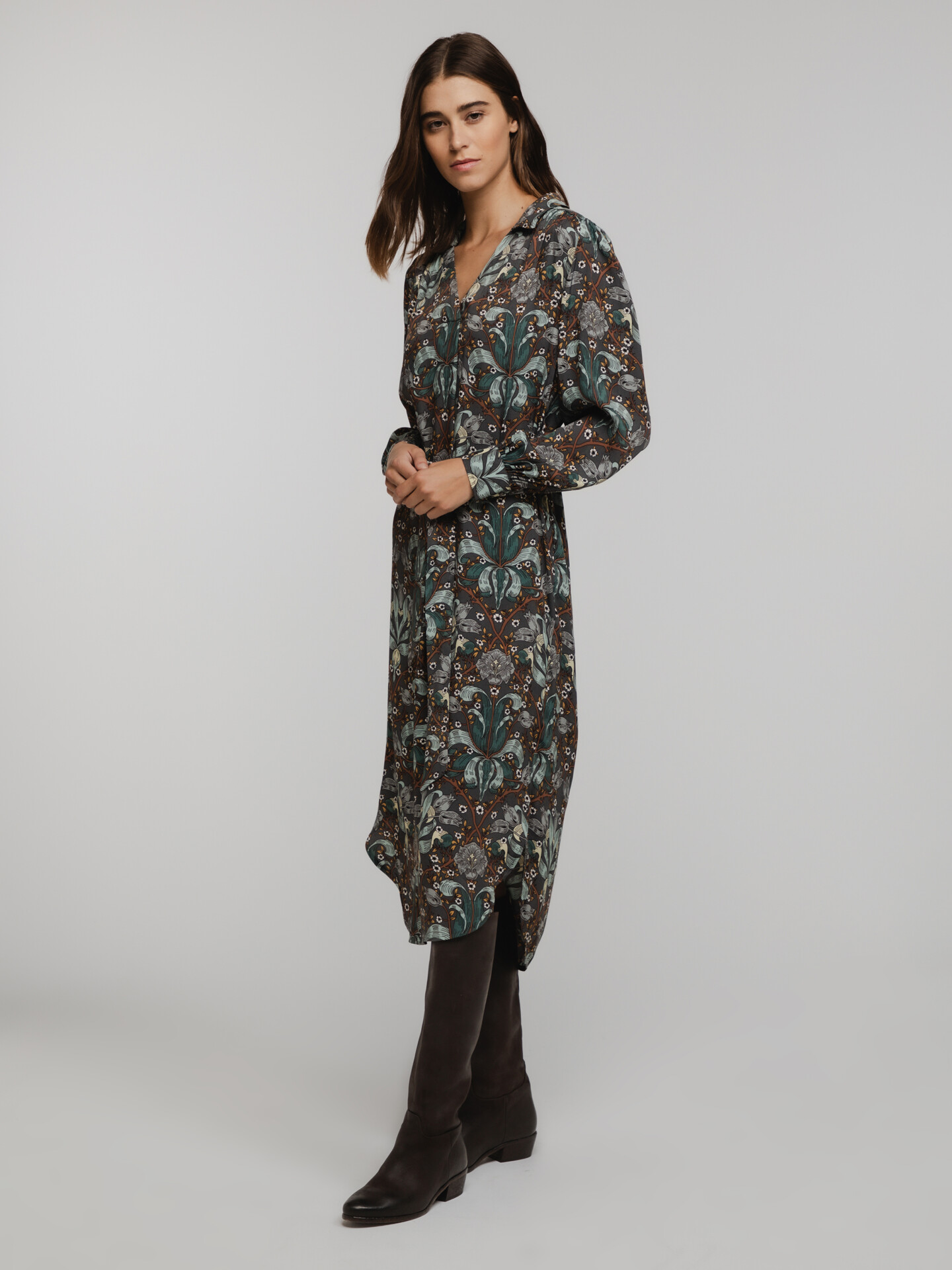 Detailansicht von Maxi-Hemdblusenkleid von MOS MOSH