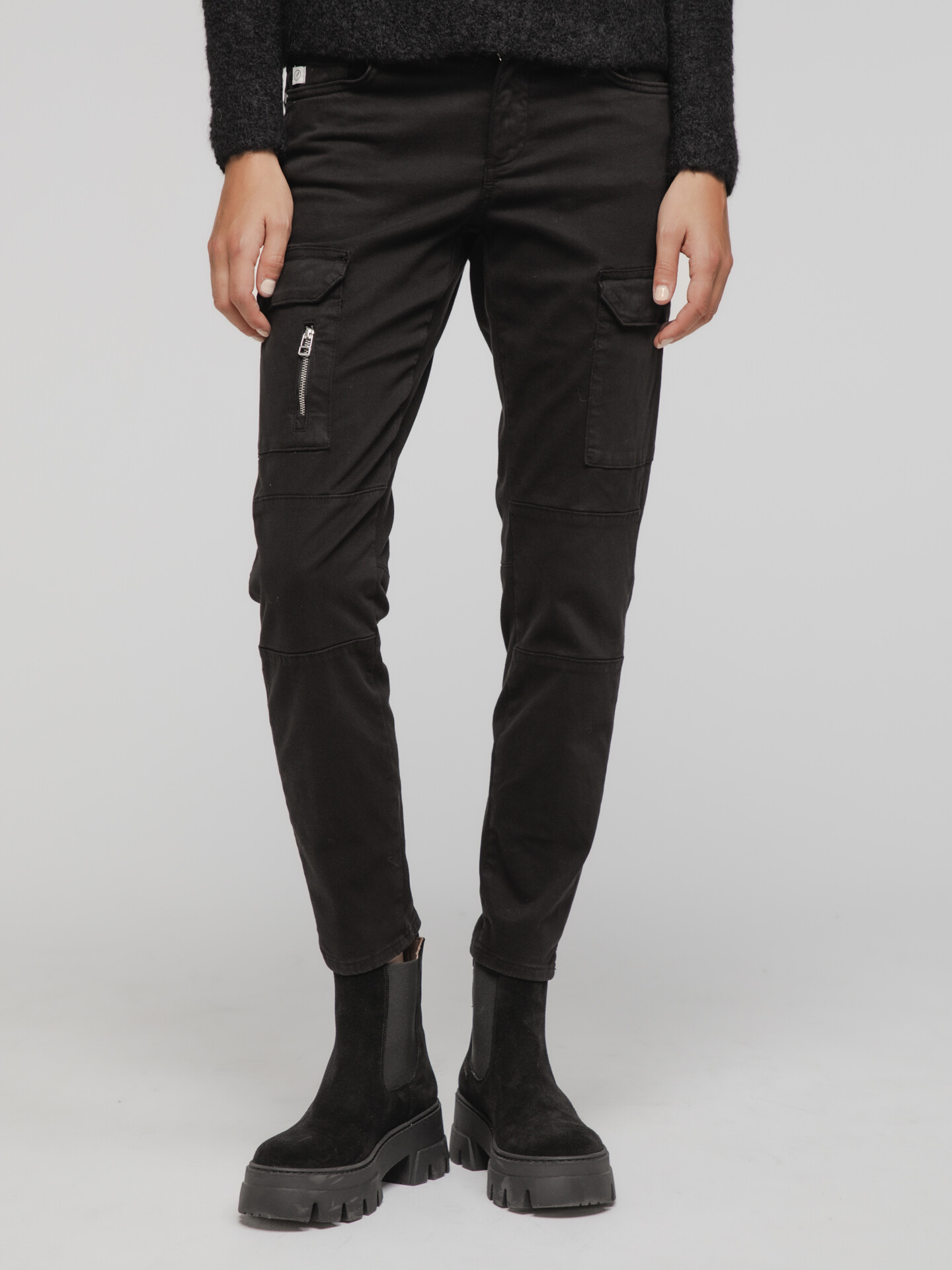 Detailansicht von Cargohose von GOLDGARN