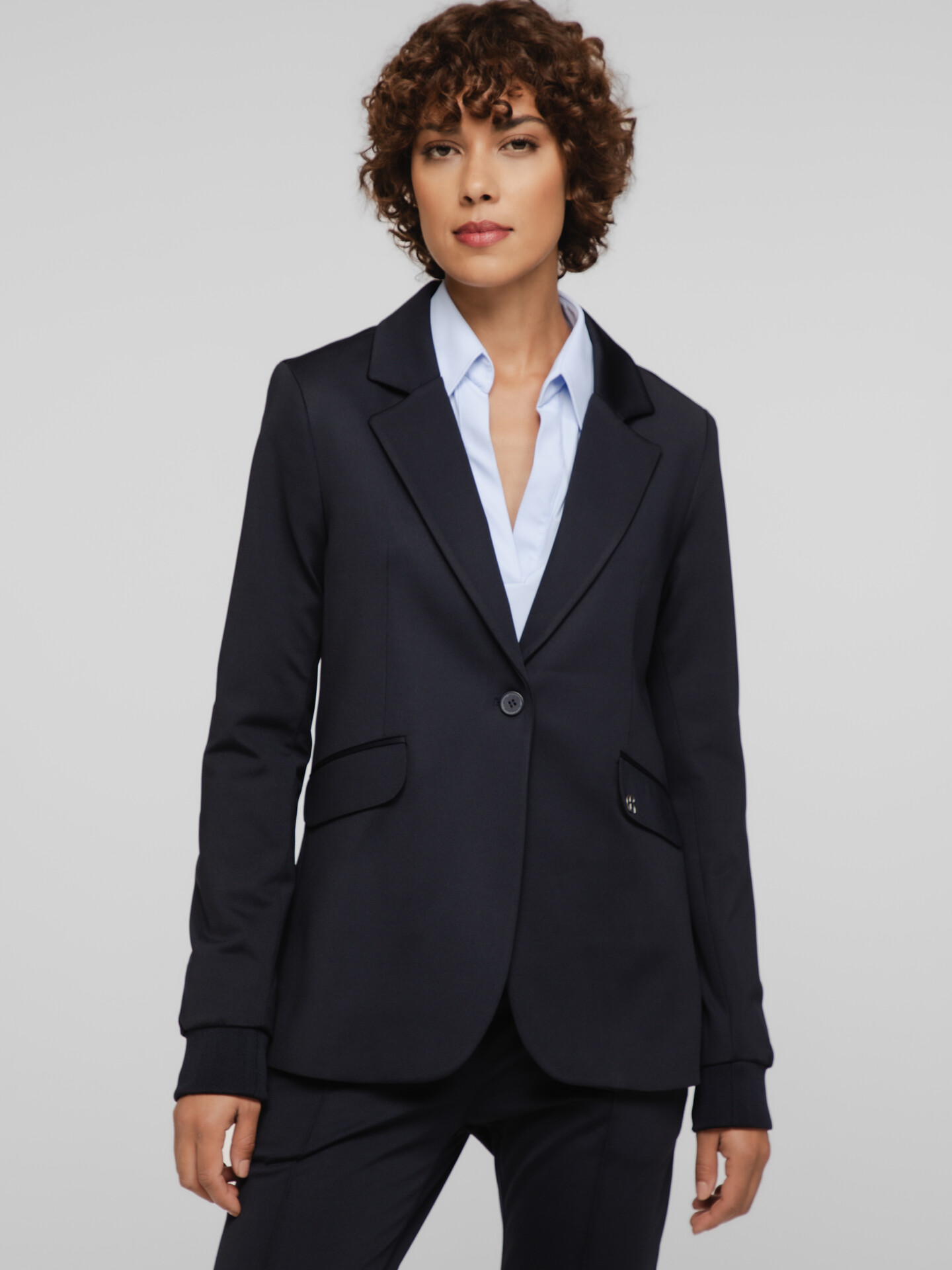 Detailansicht von Blazer von ELIAS RUMELIS