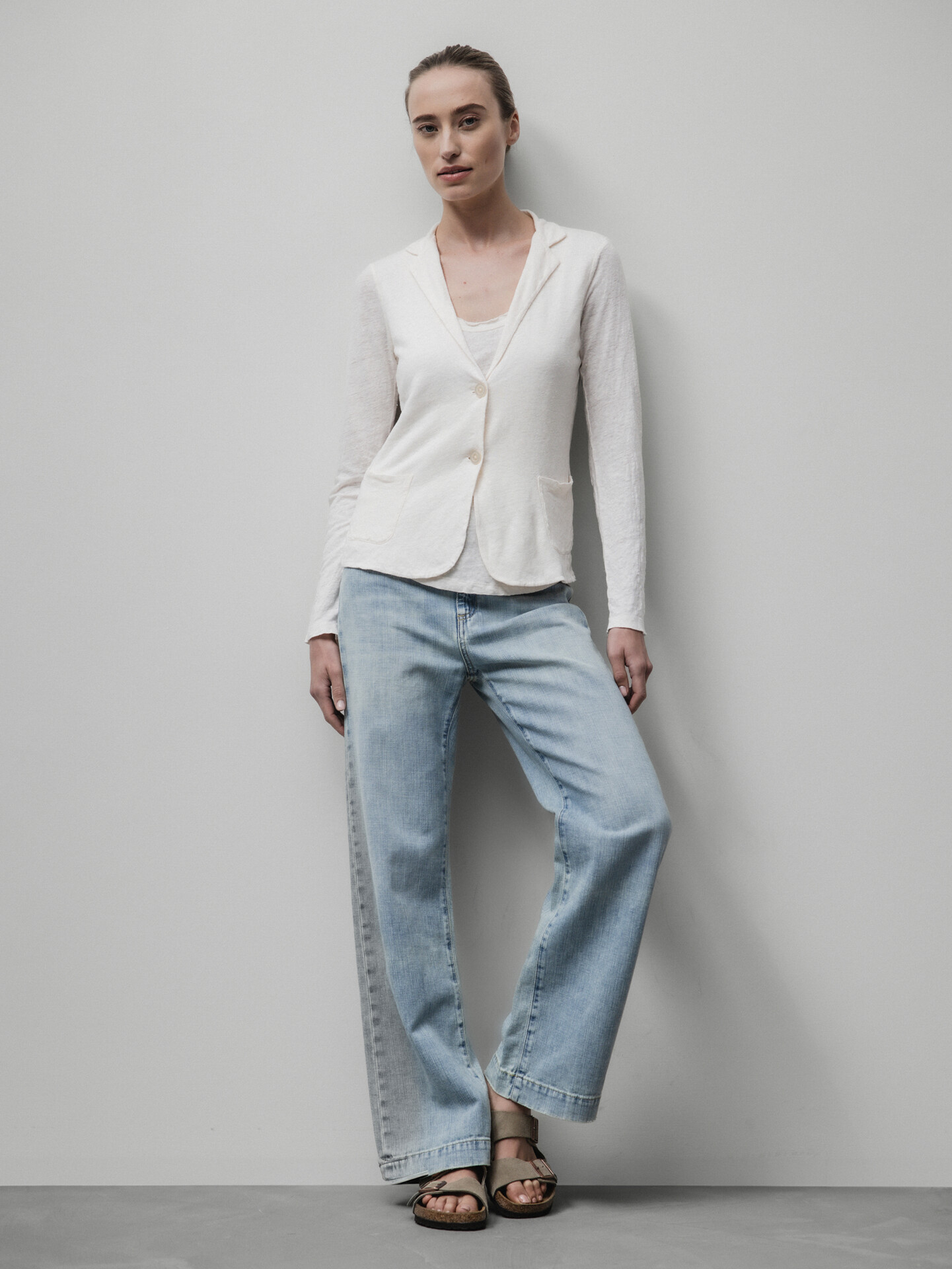 Detailansicht von Leichter Blazer aus Leinen von DANIELS