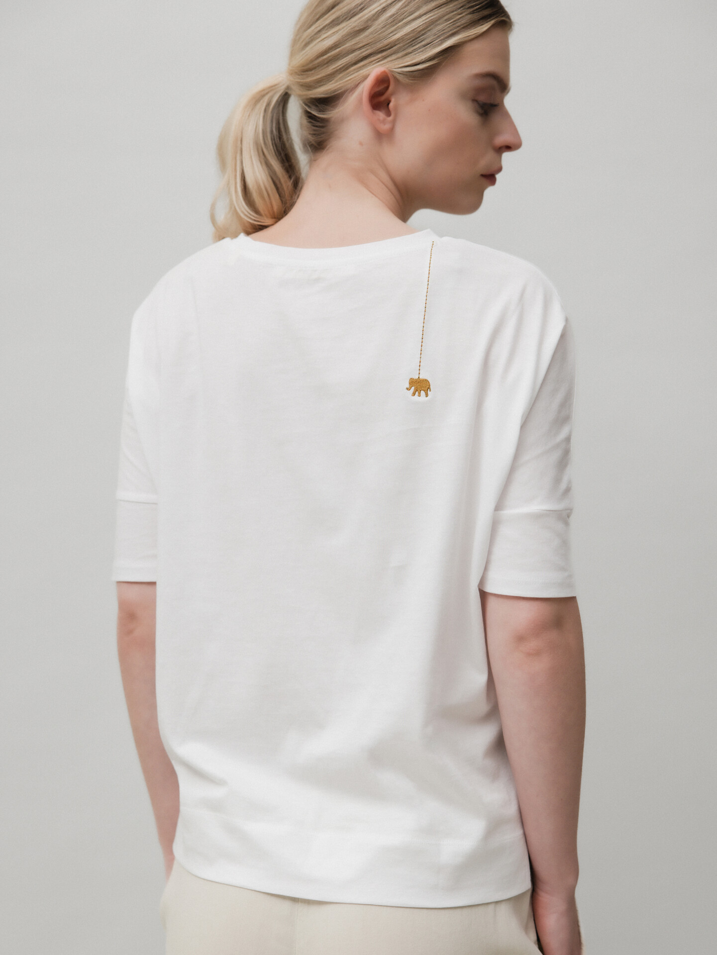 Detailansicht von T-Shirt von LOVE JOY VICTORY