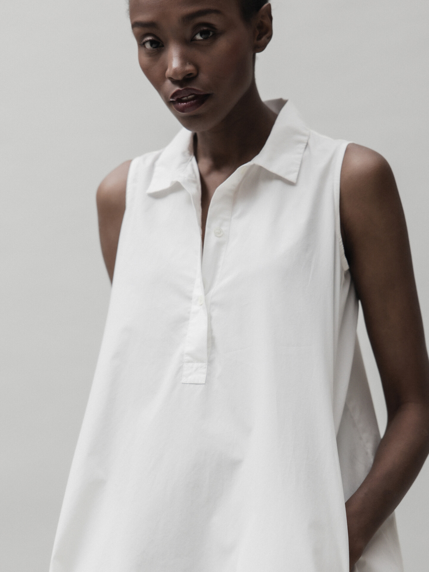 Detailansicht von Kurzes Blusenkleid aus Baumwolle von ROBERT FRIEDMAN