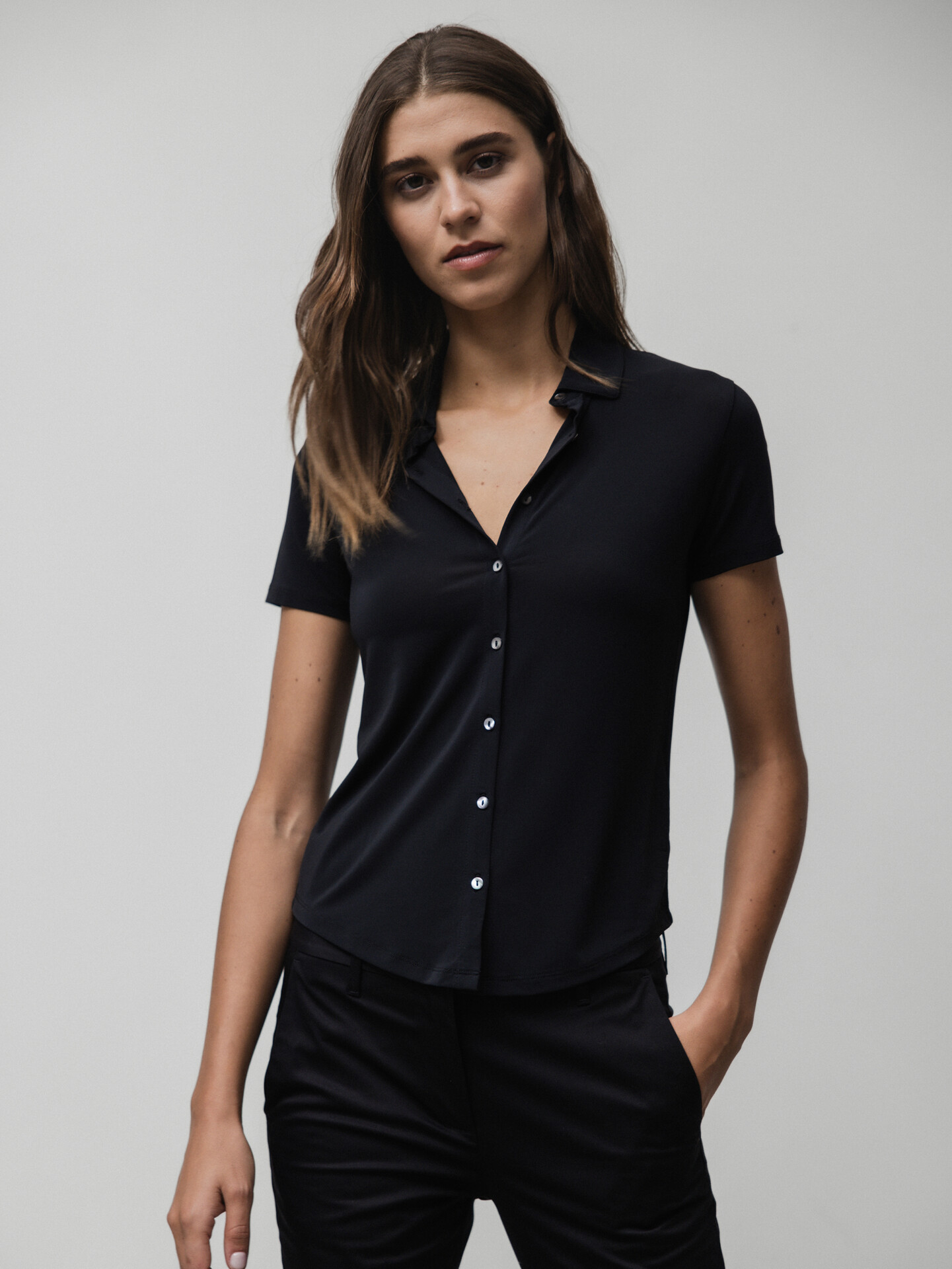 Detailansicht von Kurzarmbluse von DANIELS