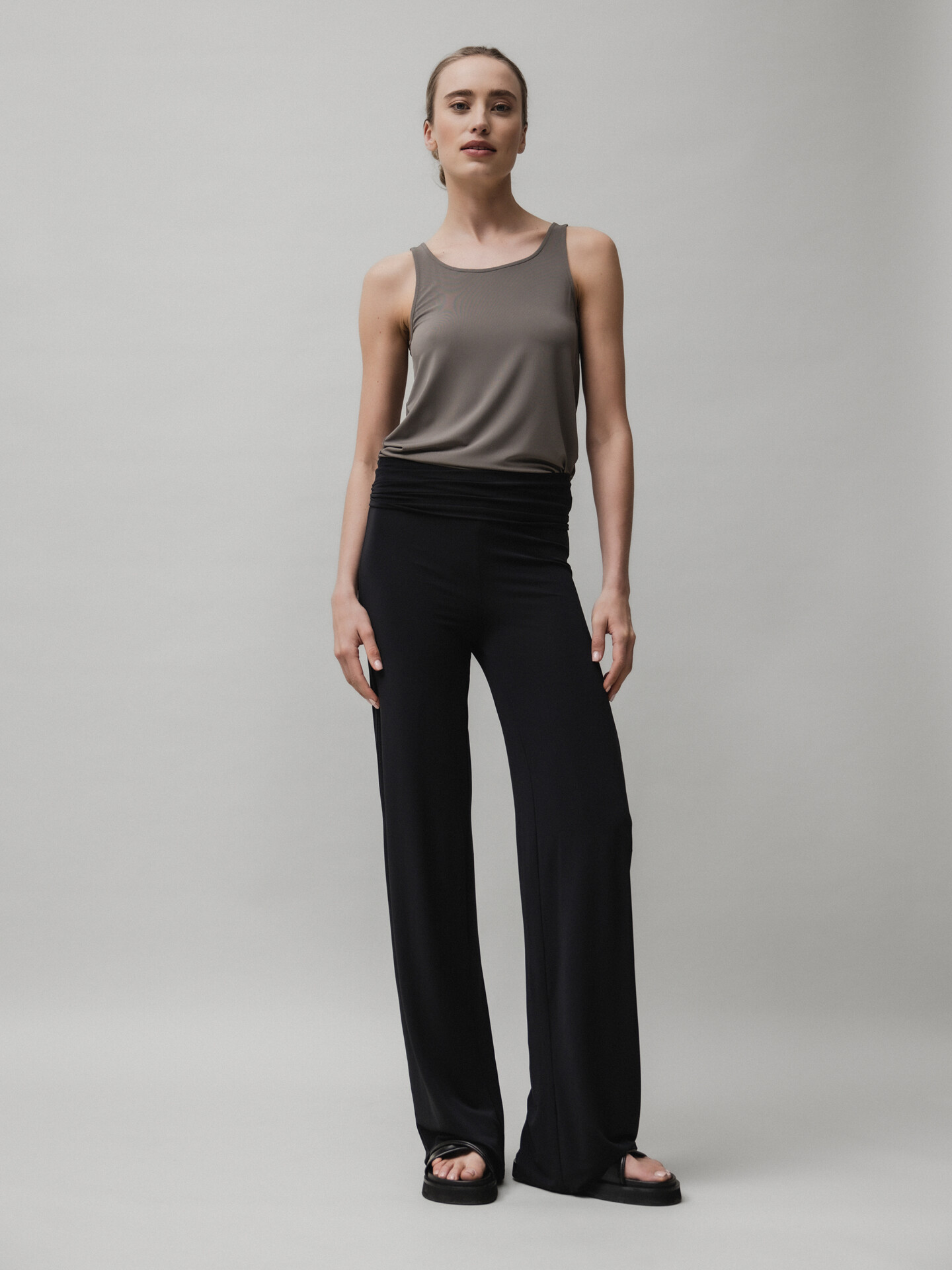 Detailansicht von Lässige Hose von DANIELS