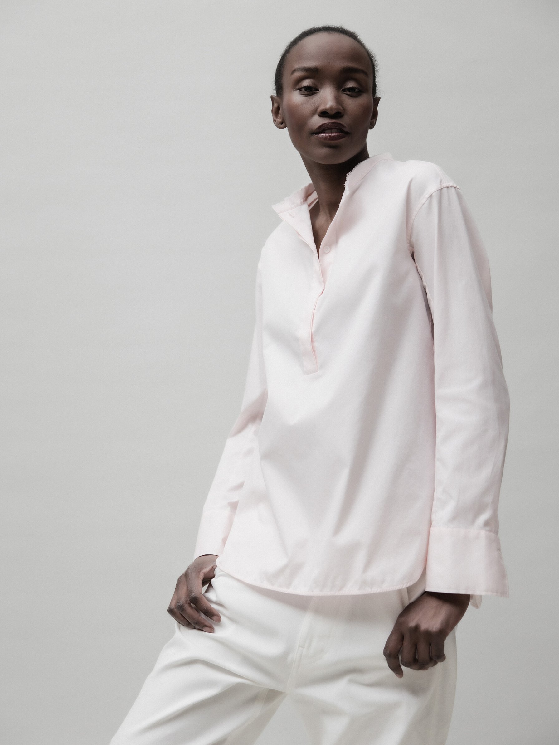 Detailansicht von Baumwollbluse von LIS LAREIDA