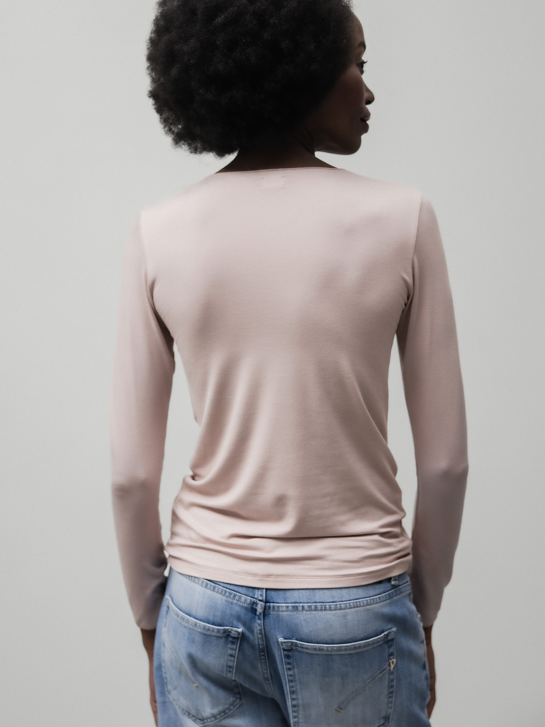 Detailansicht von Langarmshirt von DANIELS