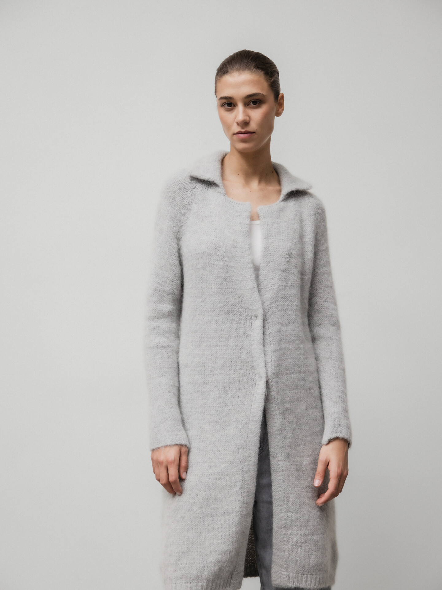 Detailansicht von Strickjacke von BELLAMY