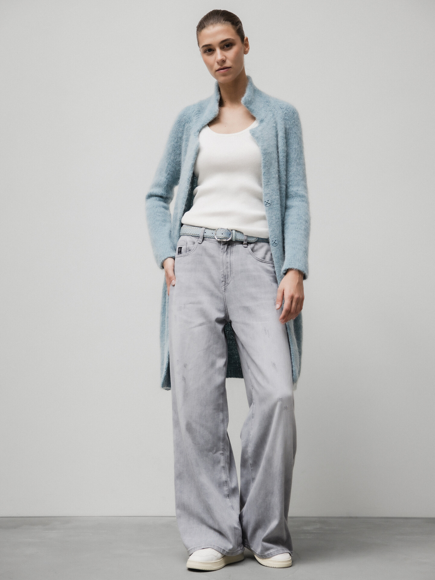 Detailansicht von Strickjacke von BELLAMY