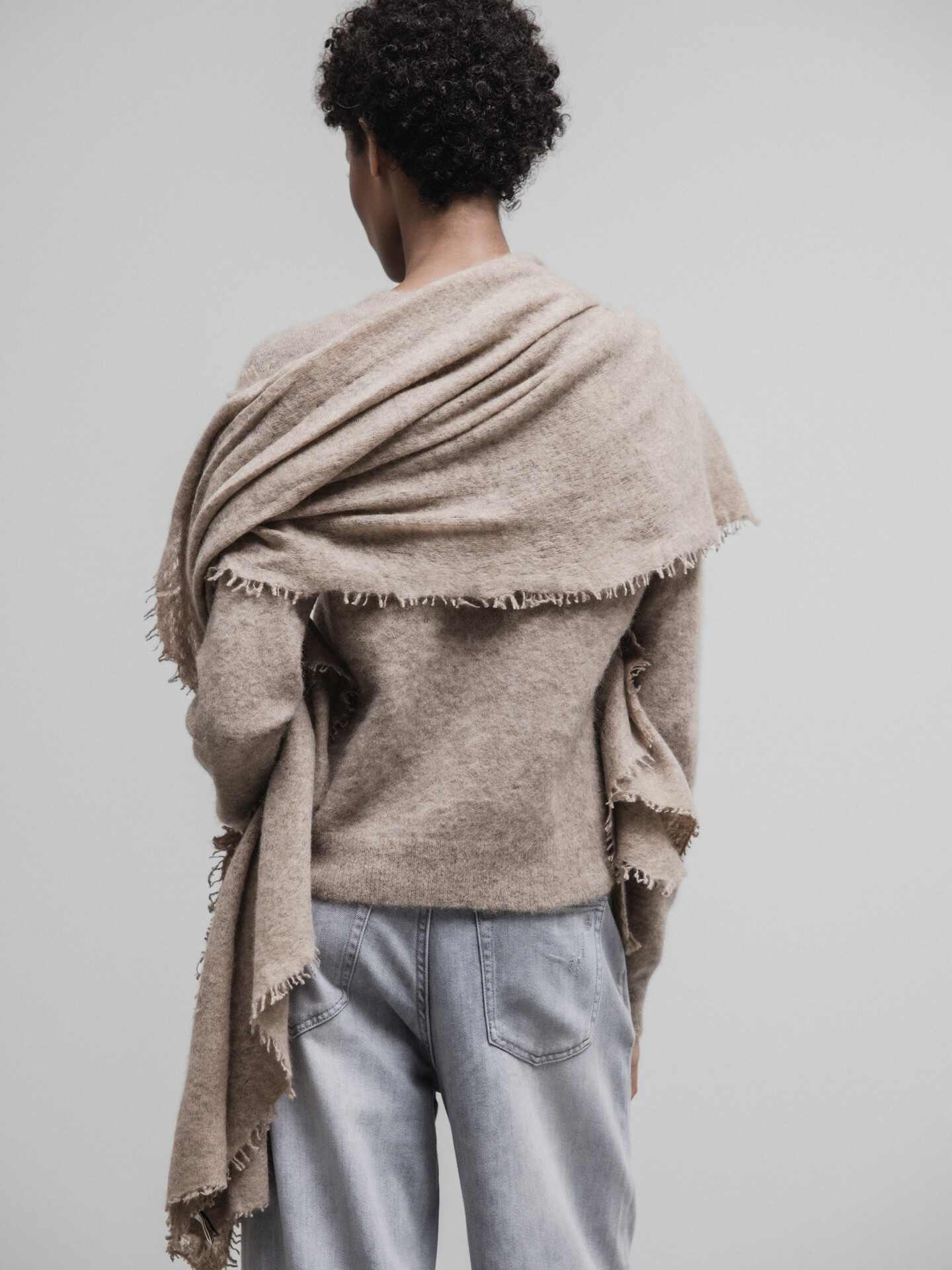 Detailansicht von Schal aus Cashmere von PUR SCHOEN