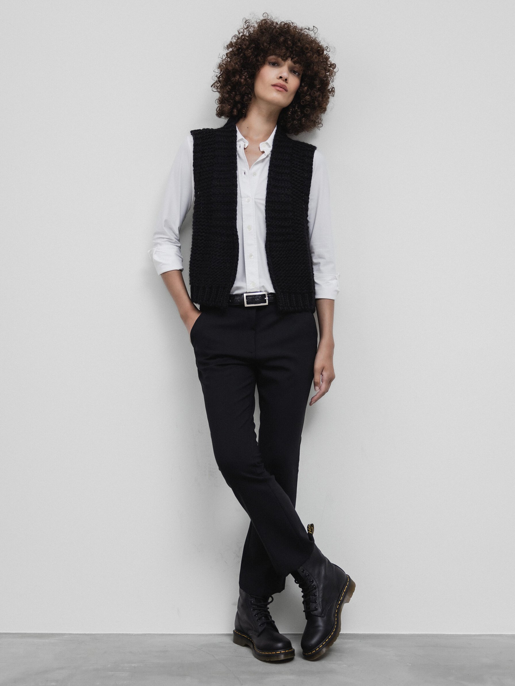 Detailansicht von Cropped Bootcut Hose von NINE IN THE MORNING