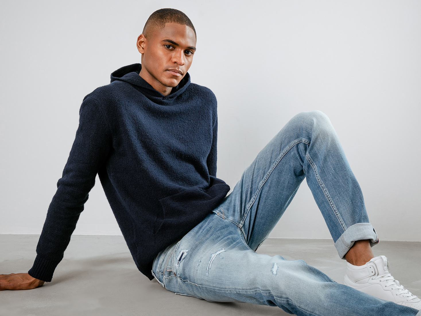 Detailansicht von Kapuzenpullover aus Baumwolle von PHIL PETTER